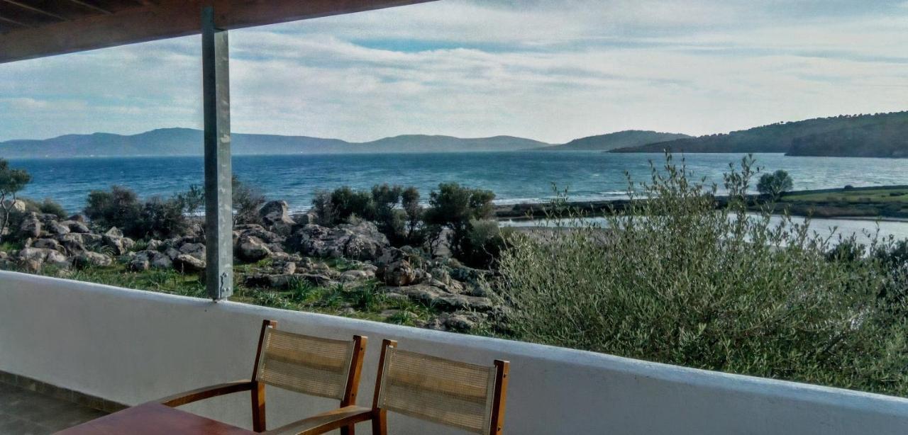 "Koukmos Beach" Greenspace Living - Private Sandy Beach Parákoila Exterior photo