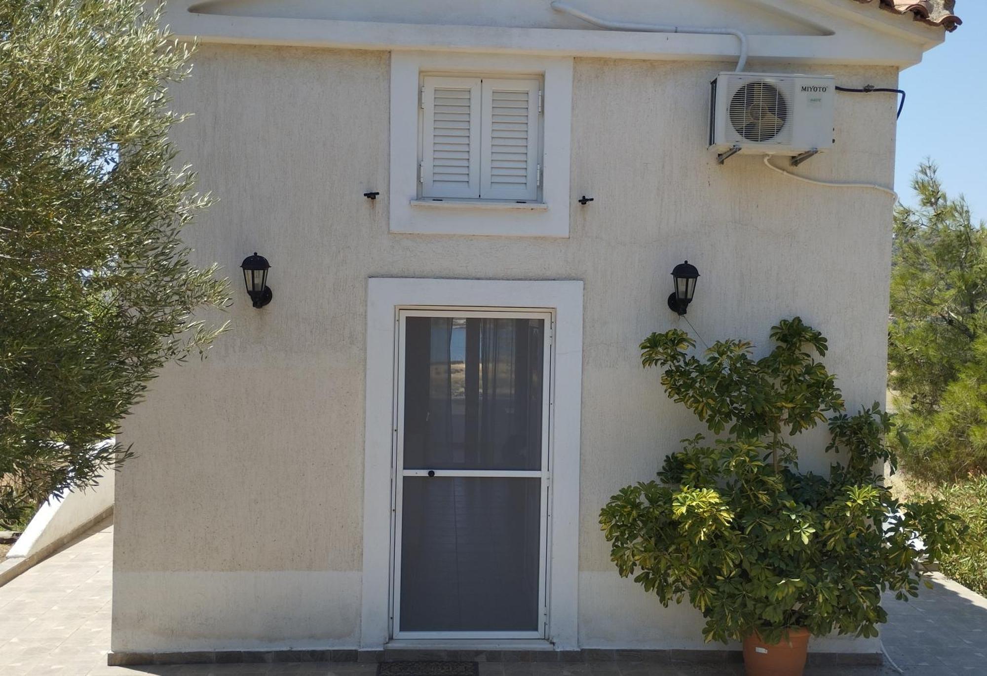 "Koukmos Beach" Greenspace Living - Private Sandy Beach Parákoila Exterior photo